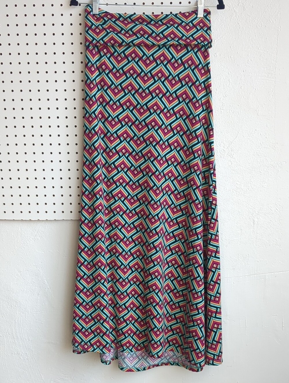 LuLaRoe Zig-Zah Maxi Skirt in Teal, Pink & Orange